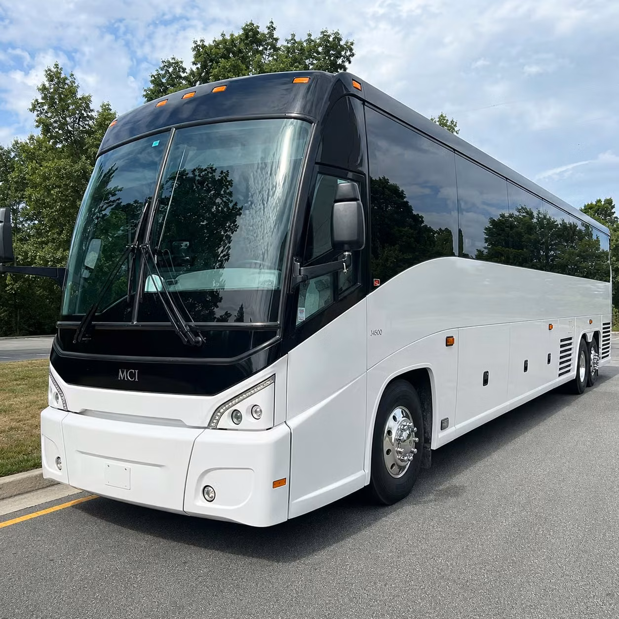 charterbusrentalsuffolkva com makes multi day suffolk bus rentals easy for church groups sports teams and corporate retreats