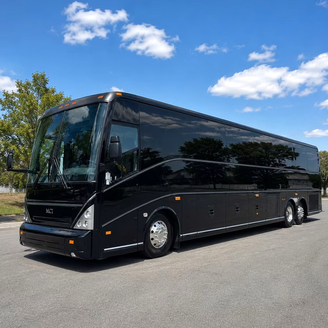 corporate event shuttle bus rentals for suffolk conferences and company functions