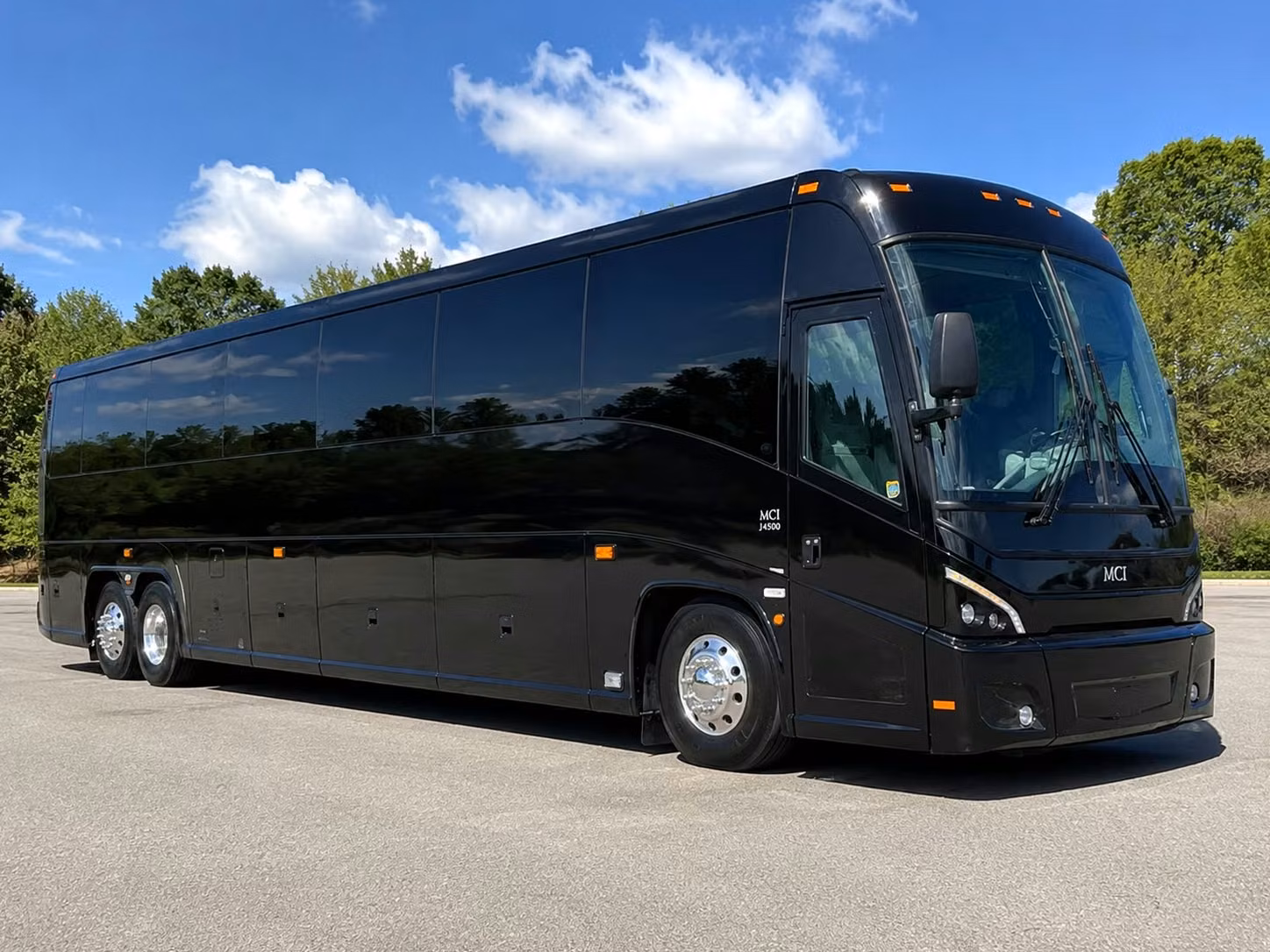 corporate event shuttle bus rentals in suffolk virginia