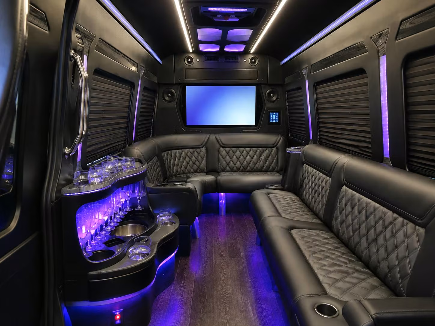 long distance wedding guest shuttles from hampton roads to suffolk